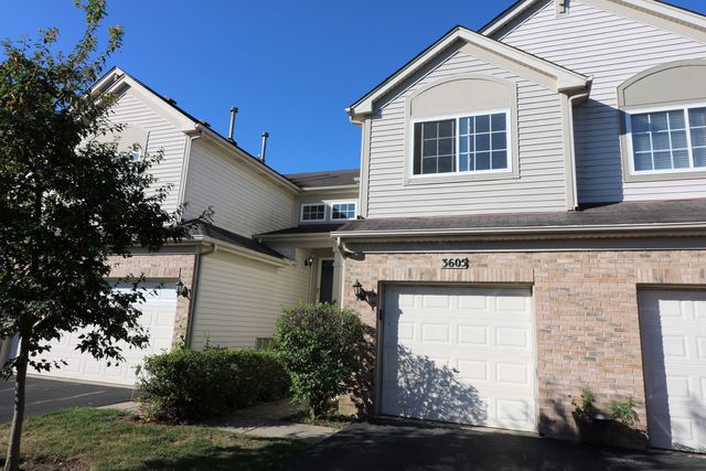 $1,900 | 3605 Roanoke Avenue | Carpentersville