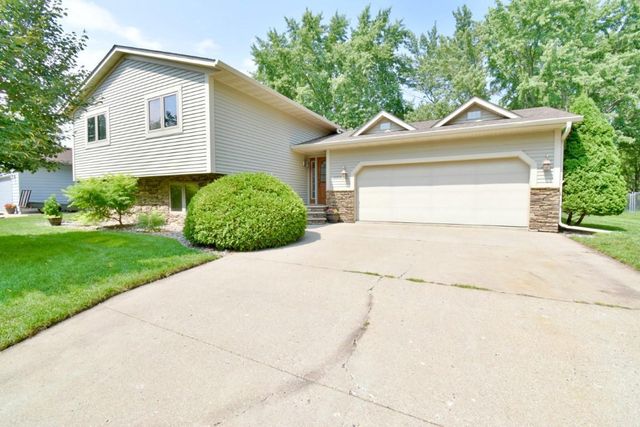 $314,900 | 2717 Stearns Way | St. Cloud