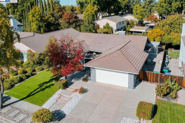 $1,700,000 | 3767 Fairlands Drive | Pleasanton Meadows