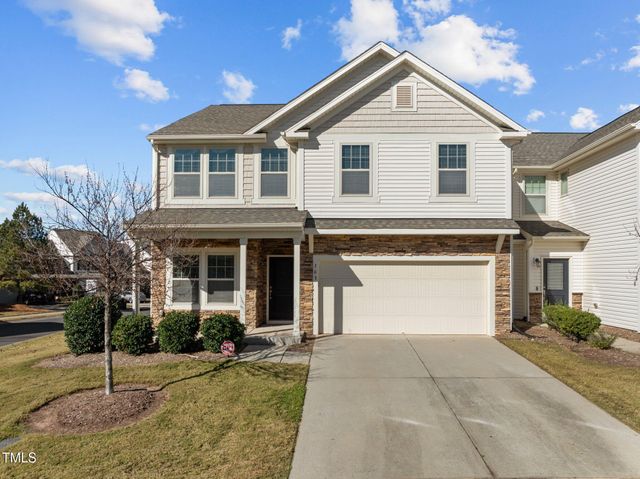 $495,000 | 303 OldCastle Drive | Durham