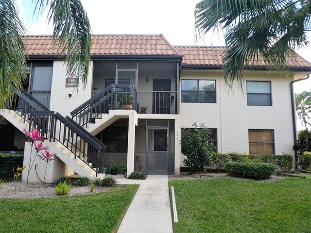 $2,100 | 7161 Golf Colony Court, Unit 201 | Lucerne Lakes