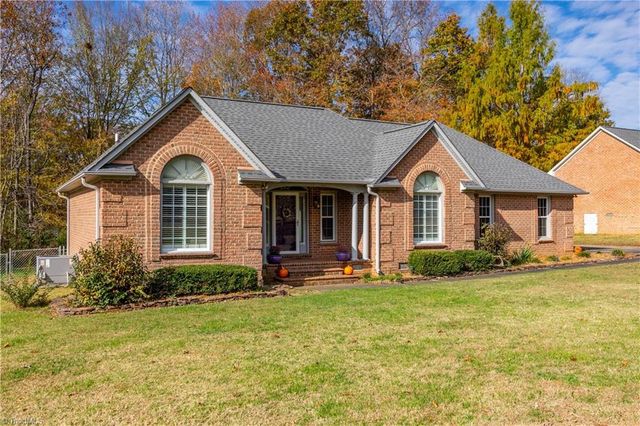 $439,000 | 720 Wagoner Road | Elon