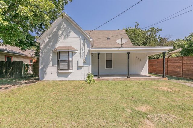 $2,150 | 303 Olive Street | Cleburne