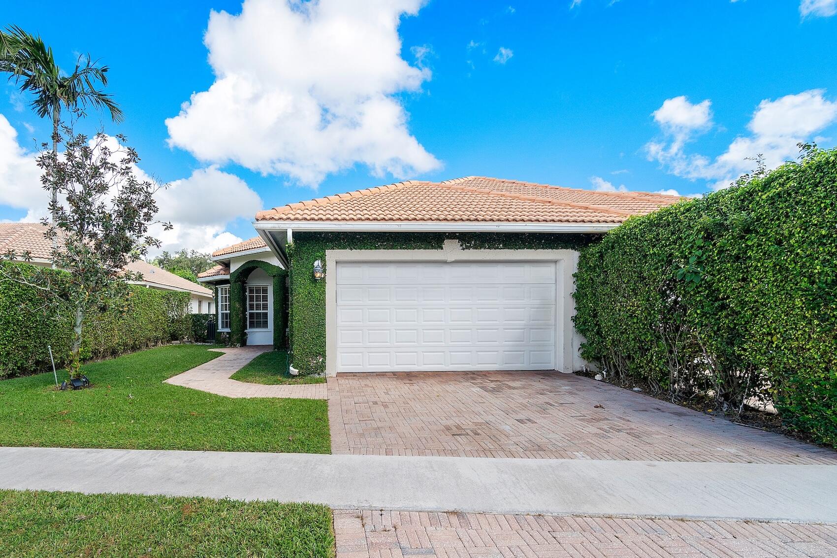 002-2920TwinOaksWay-Wellington-FL-33414-