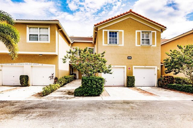 $470,000 | 108 Lighthouse Circle, Unit E | Tequesta Trace Condominiums