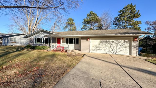 $369,900 | 1620 Calvary Hill Lane | St. Cloud