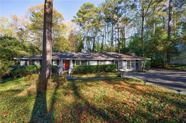 $1,075,000 | 3151 Rilman Road Northwest | West Paces Ferry-Northside