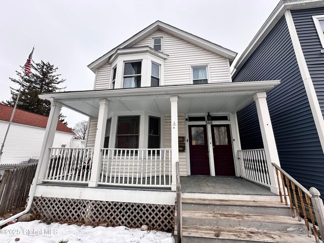 $1,650 | 386 3rd Avenue, Unit 1 | Lansingburgh