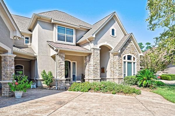 Stunning comfort resides at 17311 Autumn Oak Ct.