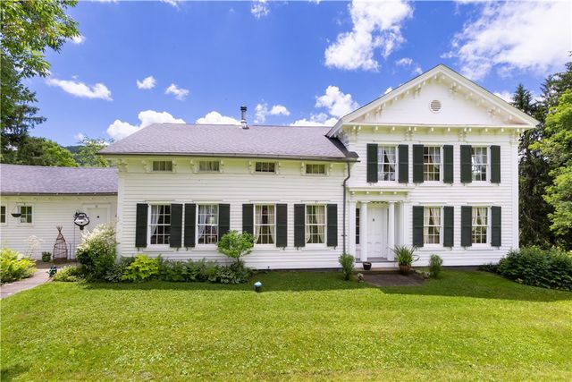 $1,850,000 | 766 Mountain Brook Road | Bovina