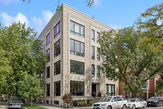 $1,325,000 | 622 West Willow Street, Unit 1W | Lincoln Park