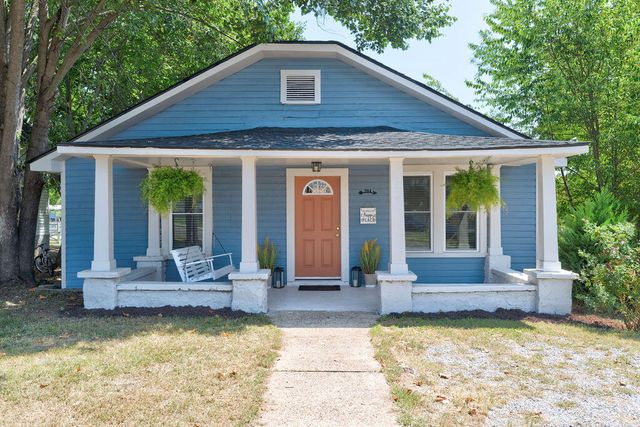 $212,500 | 304 North Cherokee Street | LaFayette