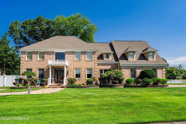 $859,000 | 978 Utah Drive | Toms River