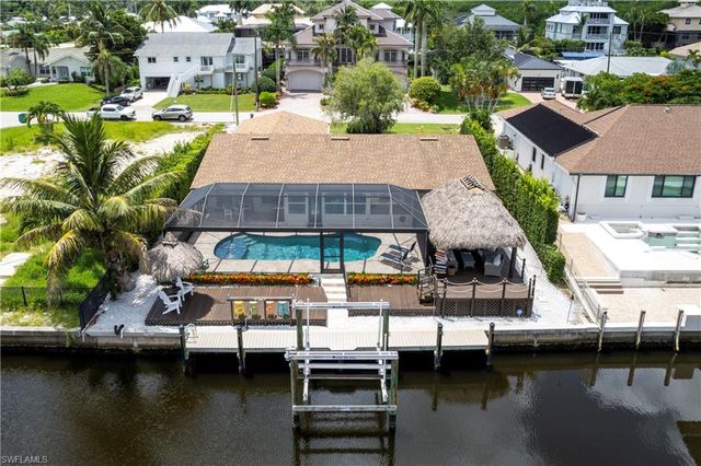 $6,900 | 211 6th Street | Bonita Shores