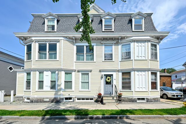 $1,950,000 | 91 Water Street | Stonington Borough