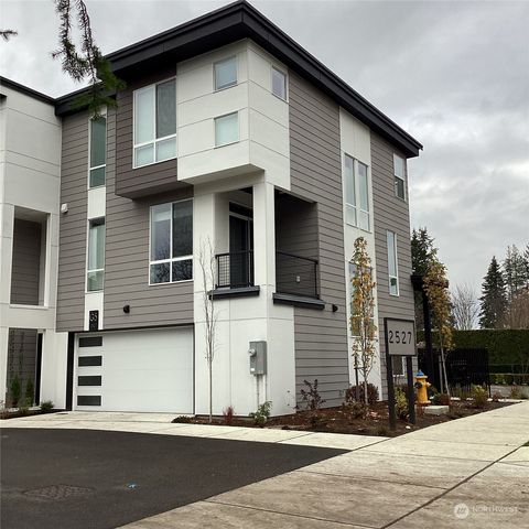 $3,100 | 2527 Gibson Road, Unit G5 | Paine Field-Lake Stickney