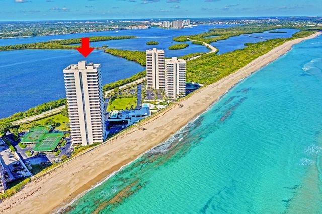 $998,000 | 5510 North Ocean Drive, Unit 3D | Singer Island