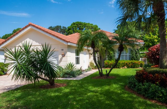 $899,000 | 118 Lost Bridge Drive | Palm Beach Gardens