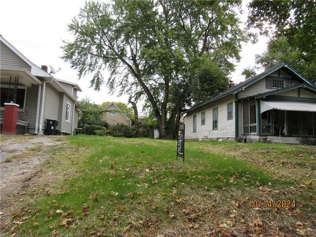 $12,000 | 2319 Myrtle Avenue | East Side