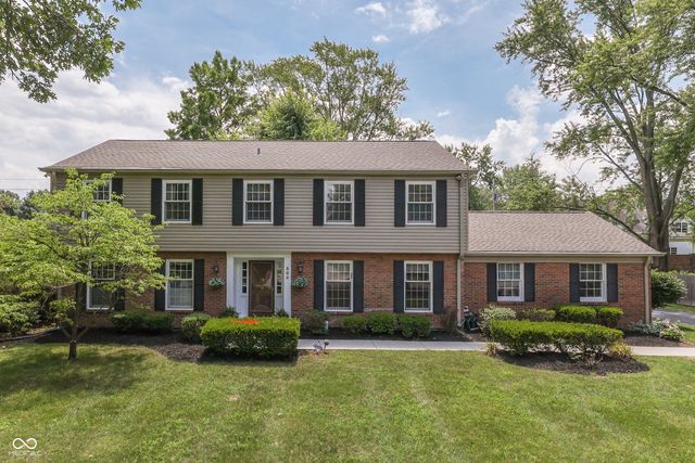 $627,000 | 305 Pine Drive | Belle Meade Estates