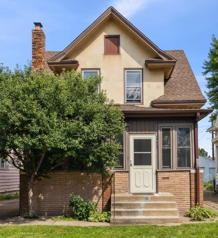 $294,900 | 1421 Hewitt Avenue | Hamline-Midway