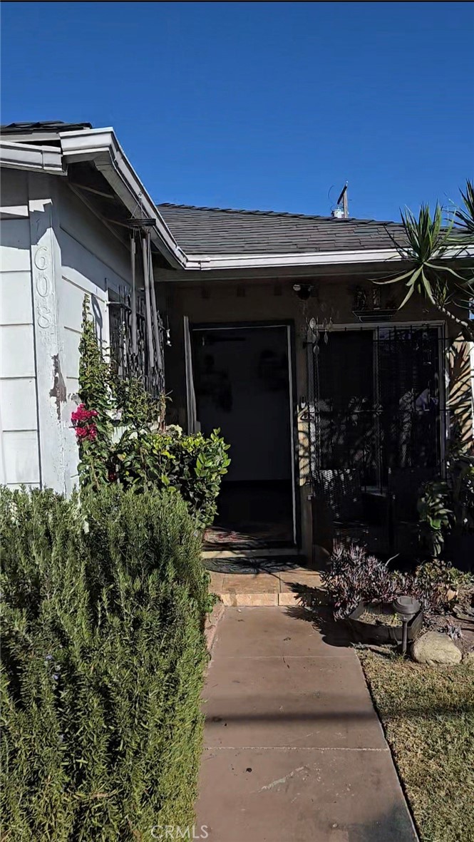 a view of house with the door