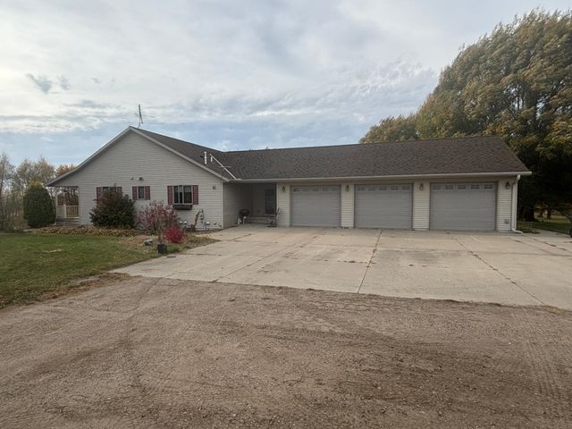 $549,000 | 28463 625th Avenue | Harvey Township - Meeker County