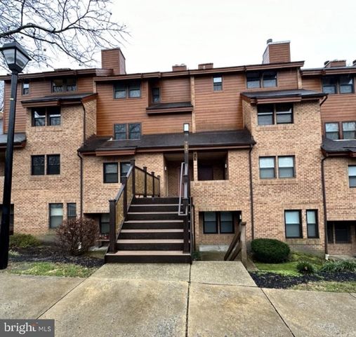 $340,000 | 7587 Weather Worn Way, Unit B | Dickinson