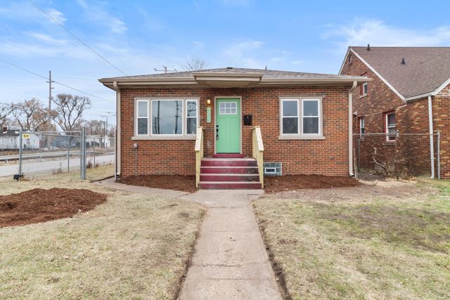 $189,700 | 301 Grant Street | Downtown Gary