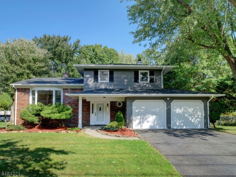 77 Toby Drive, Succasunna, NJ 07876 Compass