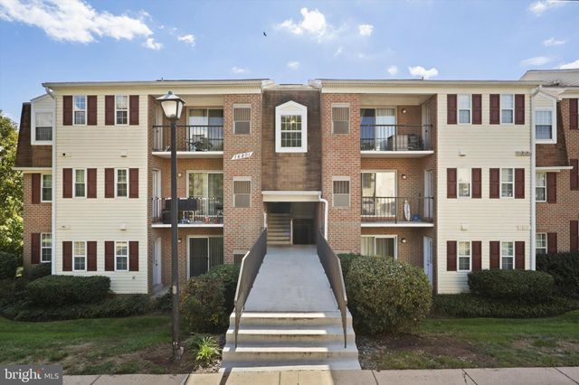 $2,000 | 14801 Rydell Road, Unit 101 | Centreville