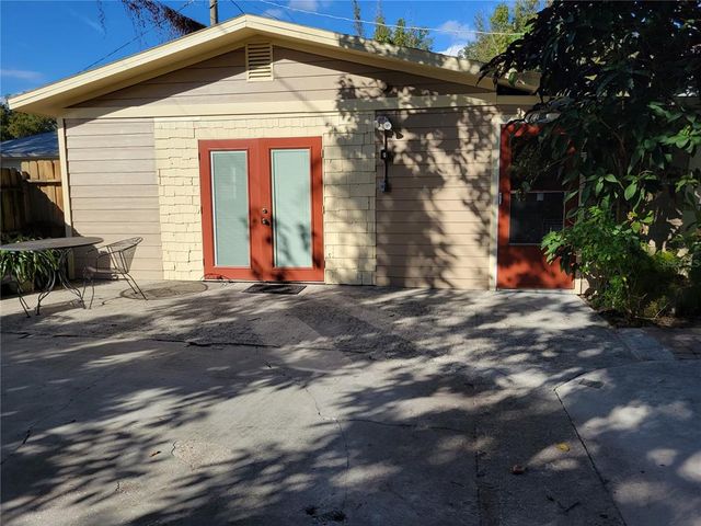 $1,400 | 5706 1/2 North Branch Avenue | Seminole Heights