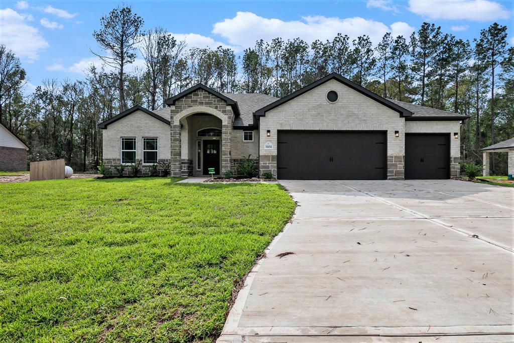 Gorgeous Brand New Home! Hurry, Call Today.. Before its Sold to someone else! Maverick Floor Plan!