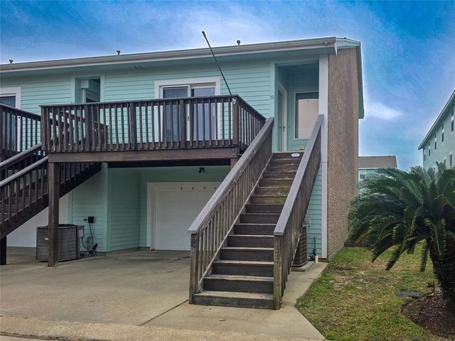 $2,850 | 3100 75th Street, Unit 11 | Lake Madeline