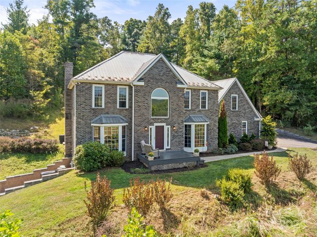 $945,000 | 235 Petersburg View Drive