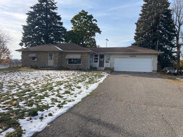 $349,900 | 4625 Brockton Lane North | Medina