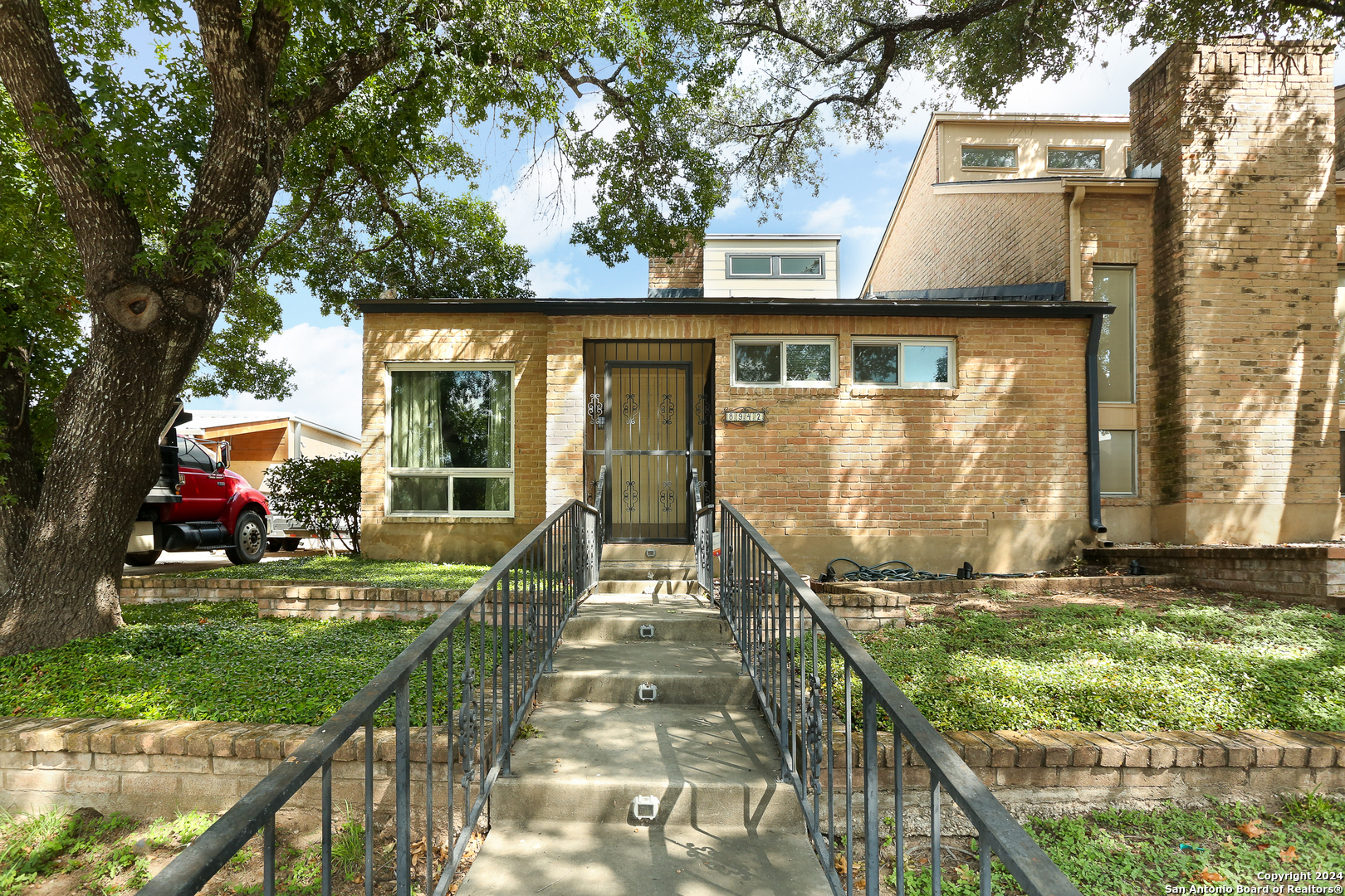 a front view of house with yard