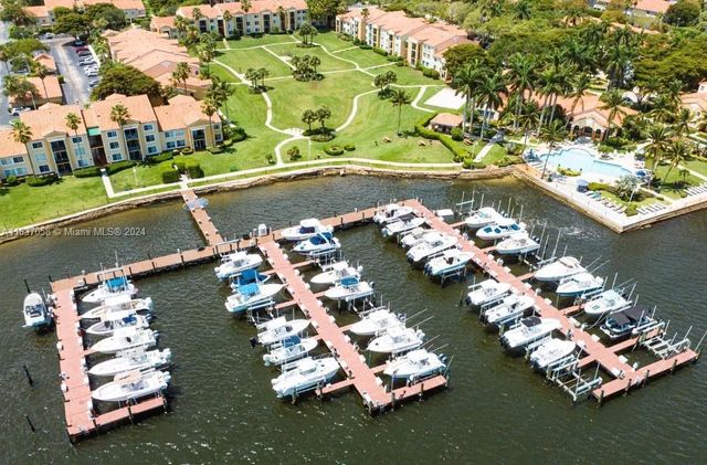 $255,000 | 110 Yacht Club Way, Unit 102 | Hypoluxo