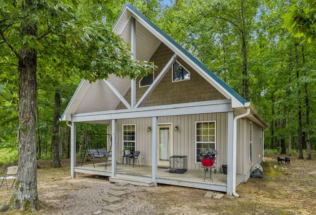 $990,000 | 890 Dillon Road