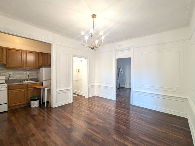 $1,875 | 363 Ocean Parkway, Unit C12 | Kensington