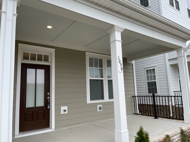 a view of entrance front of the house