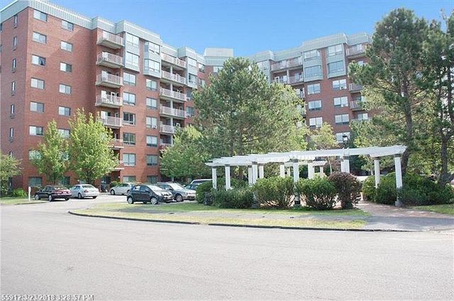 $259,000 | 148 Breakwater Drive, Unit 320 | Fort Preble