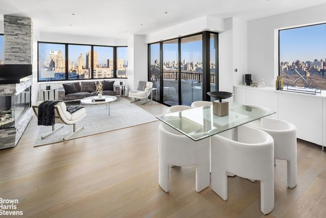 $8,000,000 | 22 West 66th Street, Unit PH2526 | Upper West Side