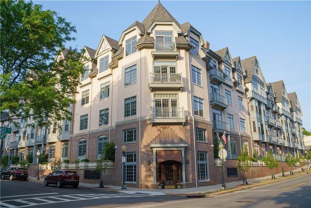 $3,400 | 55 1st Street, Unit 408 | Pelham Village