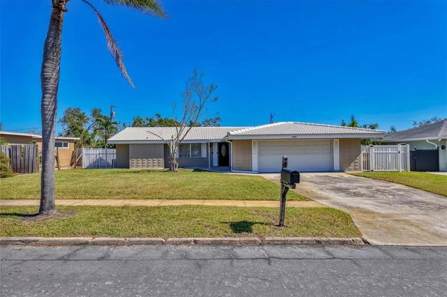 $540,000 | 707 Park Lane | West Bradenton