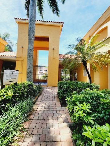 $2,000 | 18015 Northwest 68th Avenue, Unit A102 | Venetian Gardens at Country Club of Miami