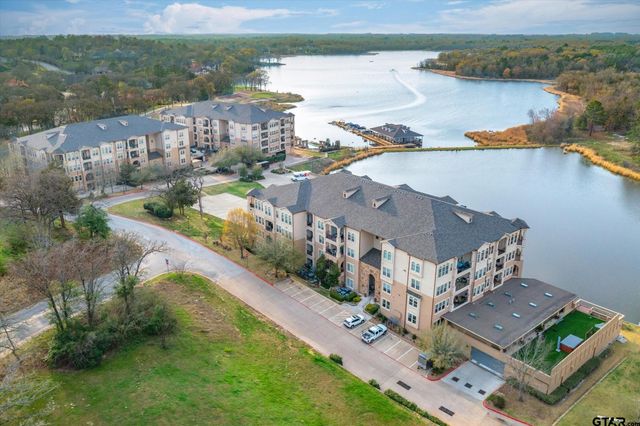 $359,900 | 3351 Cascades Court, Unit 305 | Cascades Estates