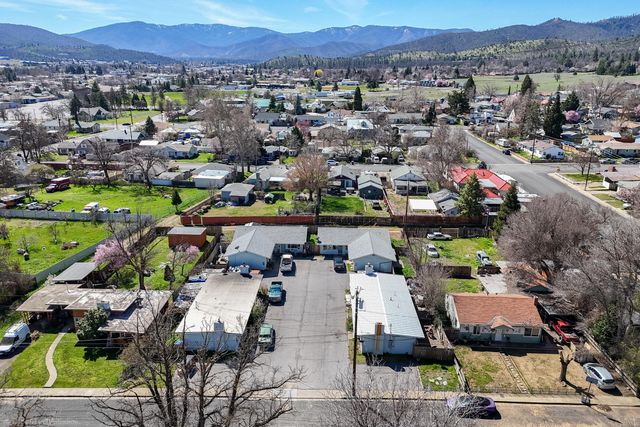 Home for sale 2025 on herzog yreka