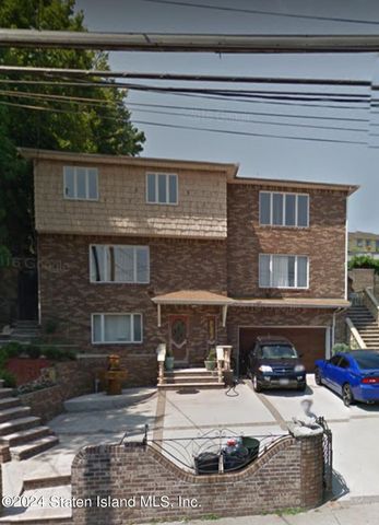 $1,398,000 | 1281 Richmond Road | Dongan Hills Colony