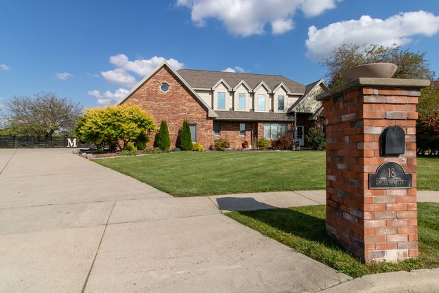 $1,400,000 | 18 Smokey Court | Hawthorne Hills